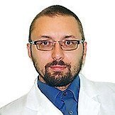 Врач Дюльдин Владимир Васильевич
